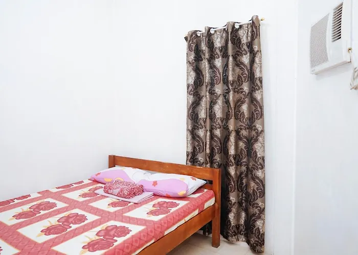 Hotel C Star Travellers Oslob